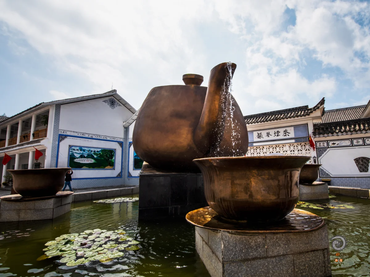 多彩贵州·第十四届中国原生态国际摄影大展 · 潇洒玩玩 的图集