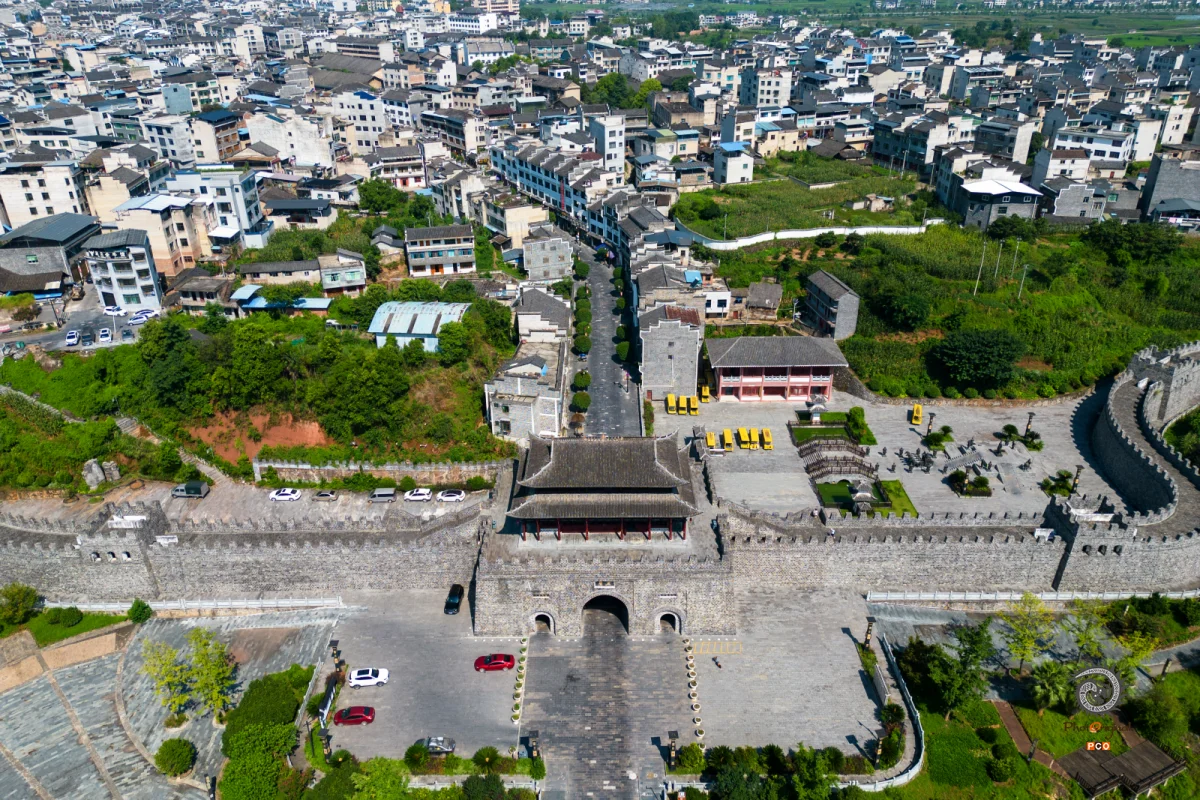 2025多彩贵州·第十八届中国原生态国际摄影大展 · 朱进 的图集