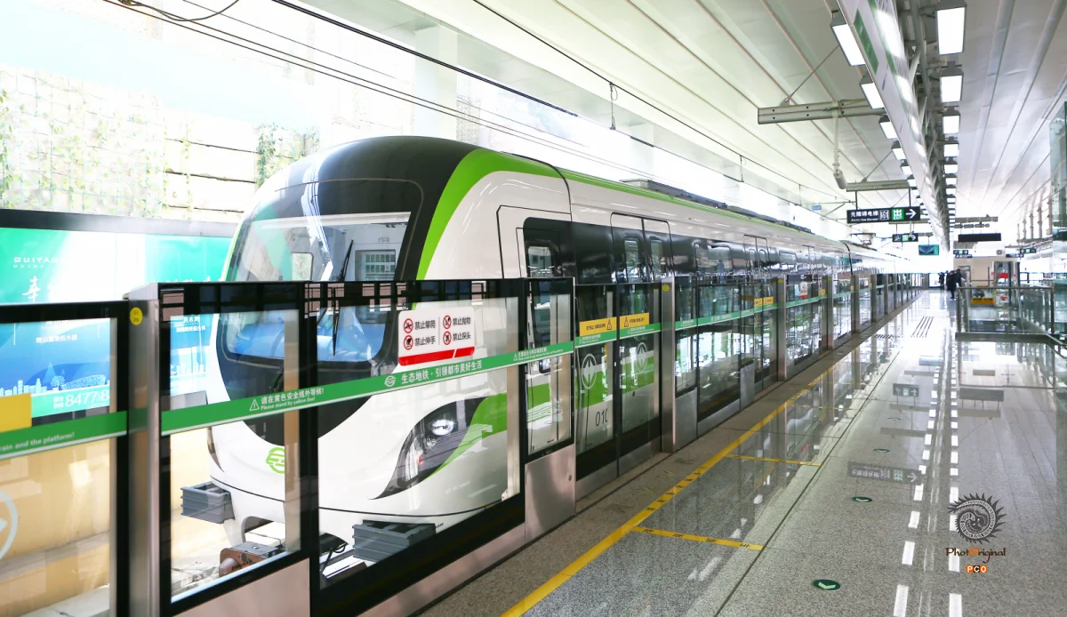 贵阳轨道交通1号线列车
