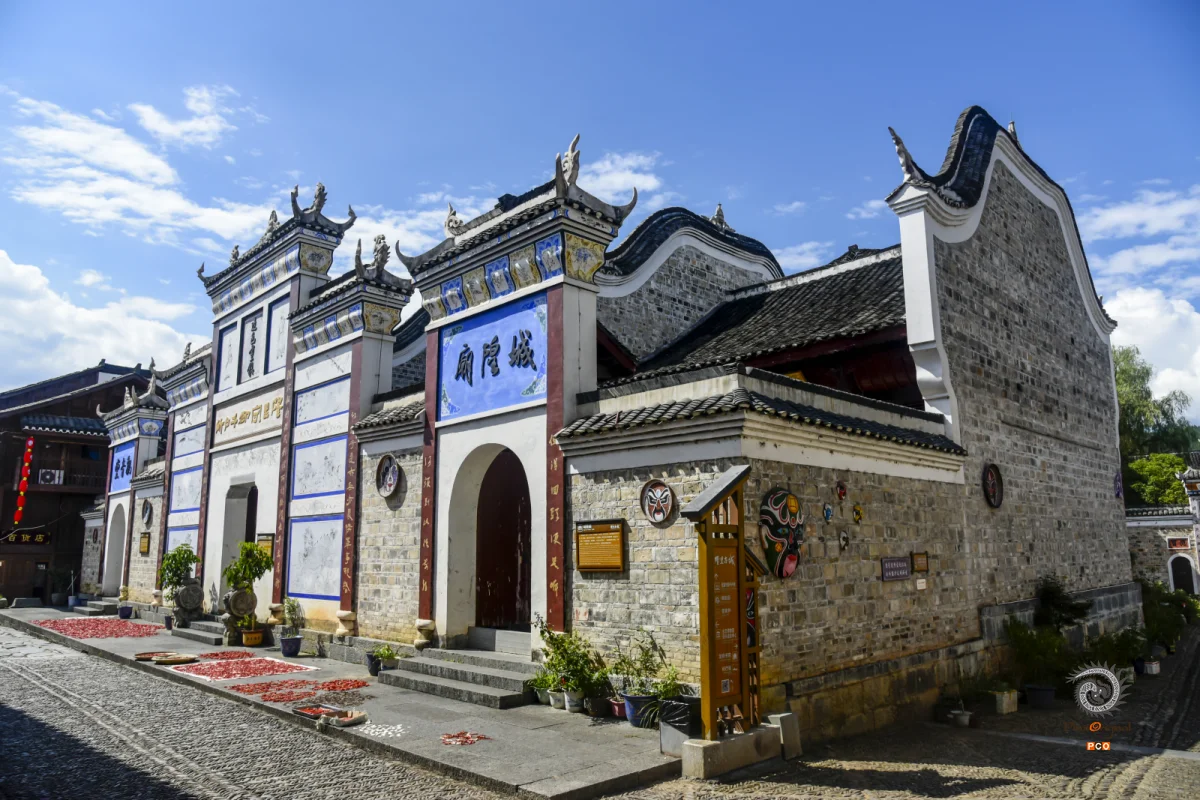 2025多彩贵州·第十八届中国原生态国际摄影大展 · 飘泉 的图集
