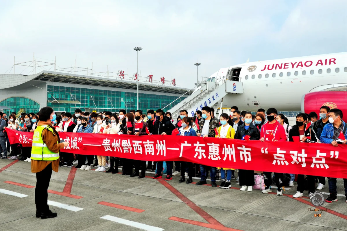 多彩贵州·第十四届中国原生态国际摄影大展 · 这方玩石 的图集