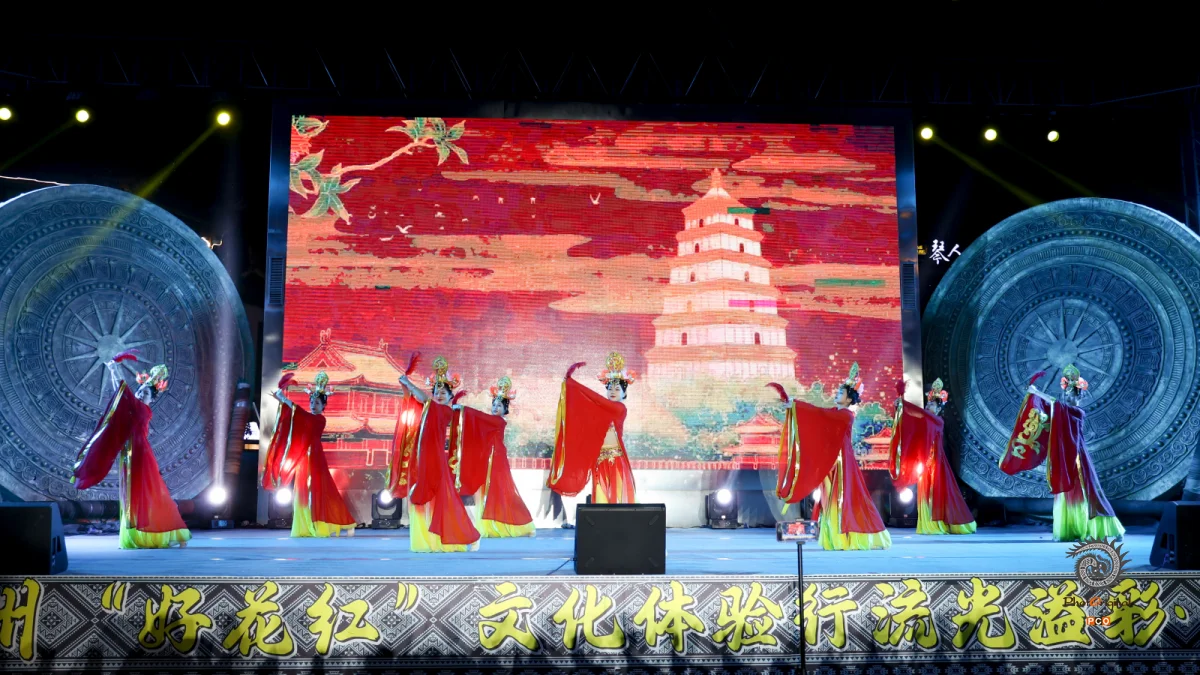 多彩贵州·中国原生态国际摄影大展 · 卞伟峰 的图集