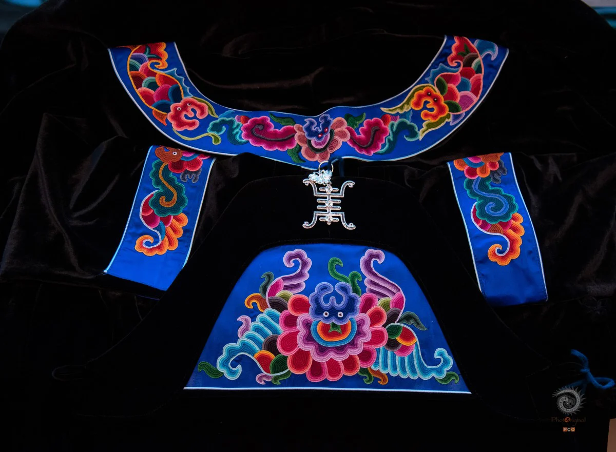 多彩贵州·第十四届中国原生态国际摄影大展 · 岚星 的图集