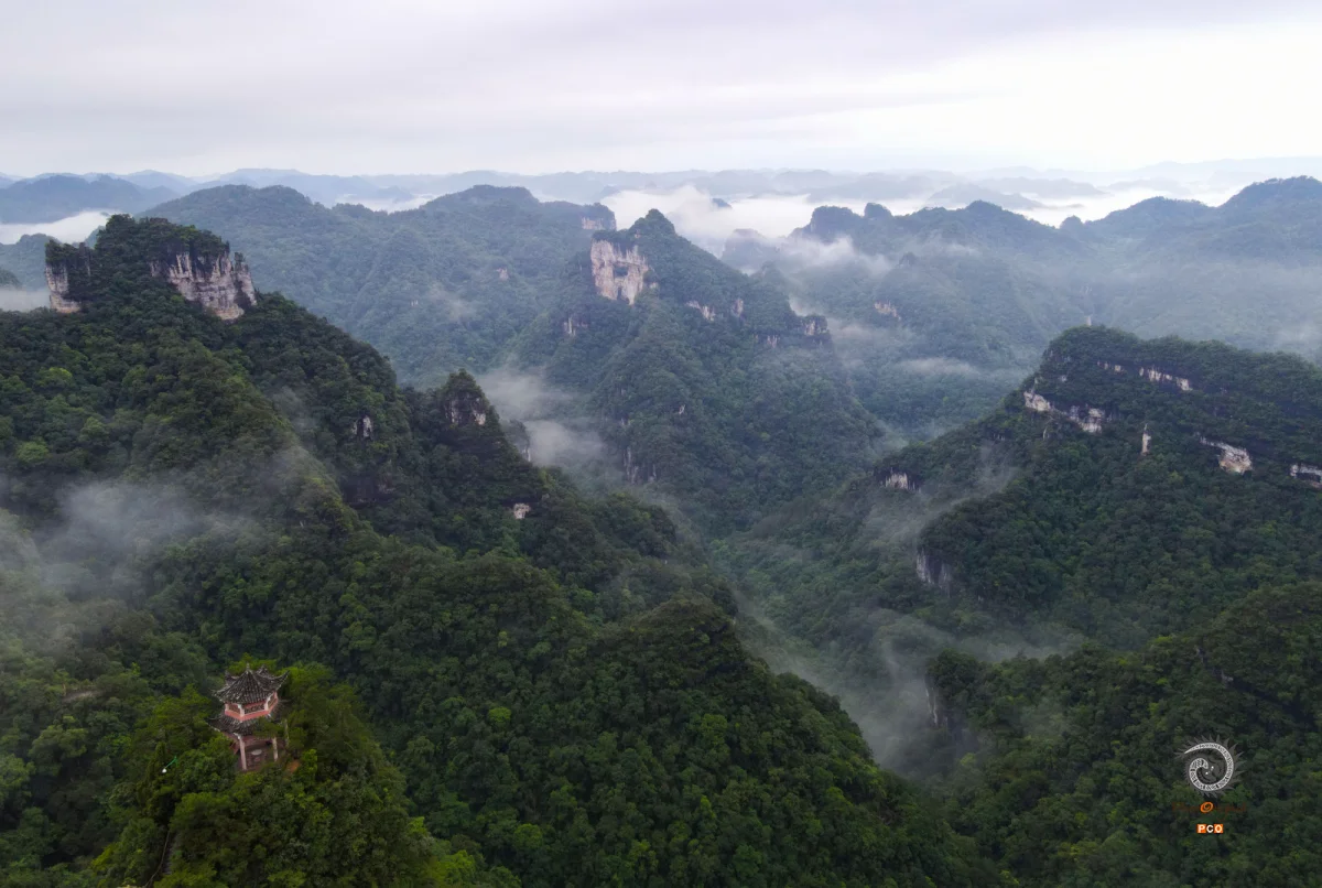 贵州施秉：云台山风景美如画
