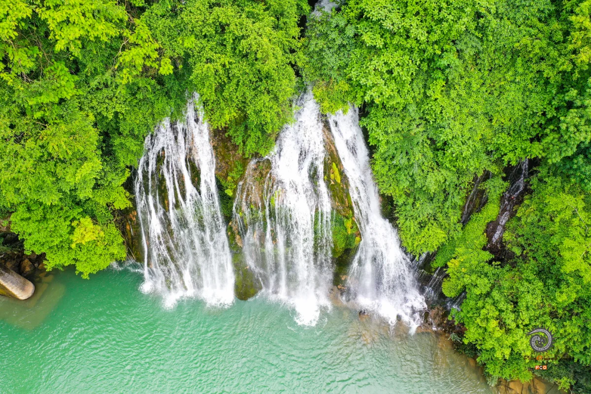 第十五届多彩贵州·中国原生态国际摄影大展·”空中瞰贵州”主题征稿 · 大庄的汉子 的图集
