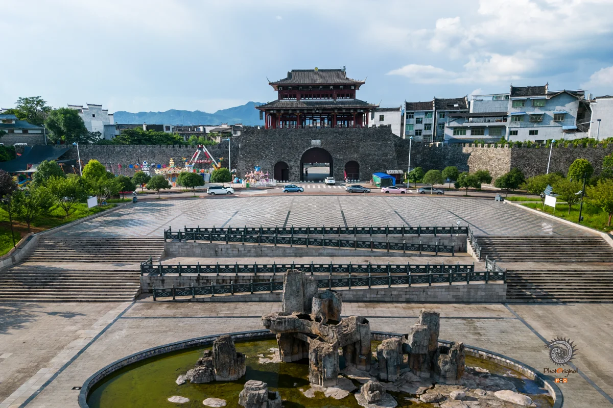 2025多彩贵州·第十八届中国原生态国际摄影大展 · 朱进 的图集