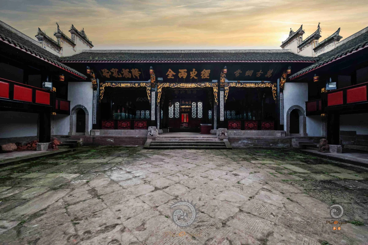 2024多彩贵州·第十七届中国原生态国际摄影大展展览 · 摄影大展官方客服 的图集