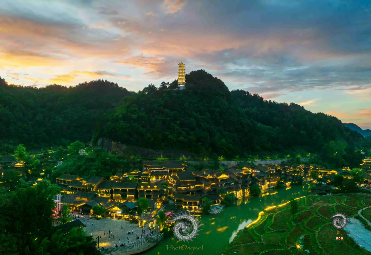 2024多彩贵州·第十七届中国原生态国际摄影大展展览 · 摄影大展官方客服 的图集