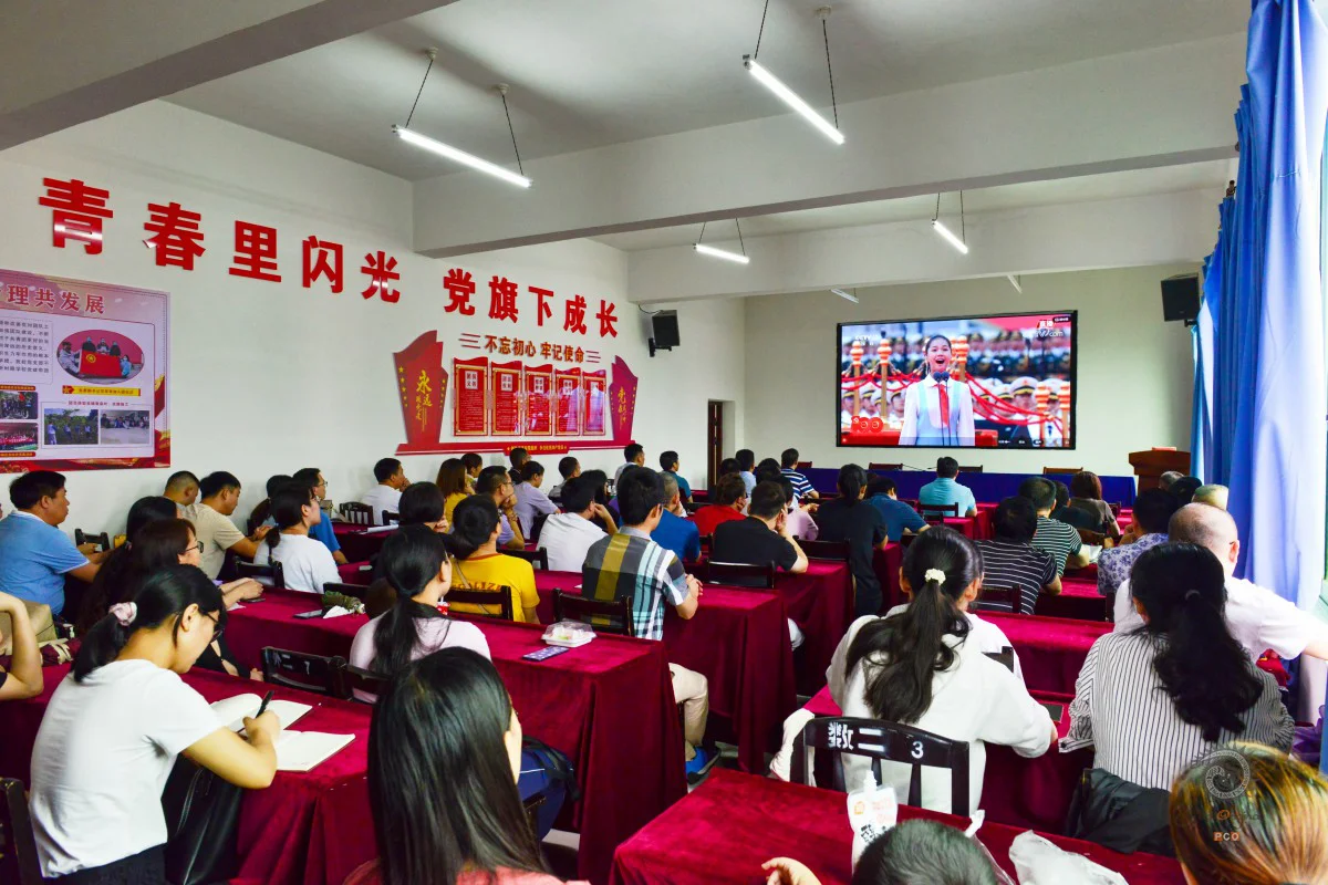 多彩贵州·第十四届中国原生态国际摄影大展 · 红色亚洲 的图集