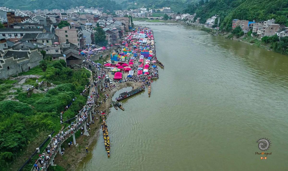 2023多彩贵州·第十六届中国原生态国际摄影大展 · 独立寒秋 的图集